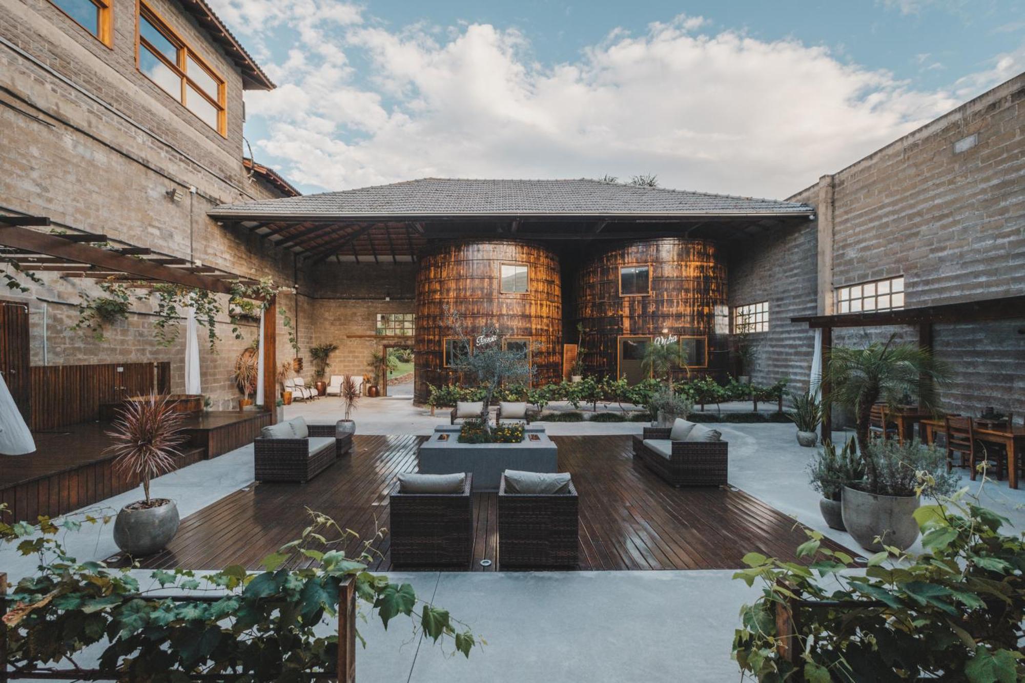 Villa Vinicolla Hospedagem Conceito Bento Goncalves Luaran gambar