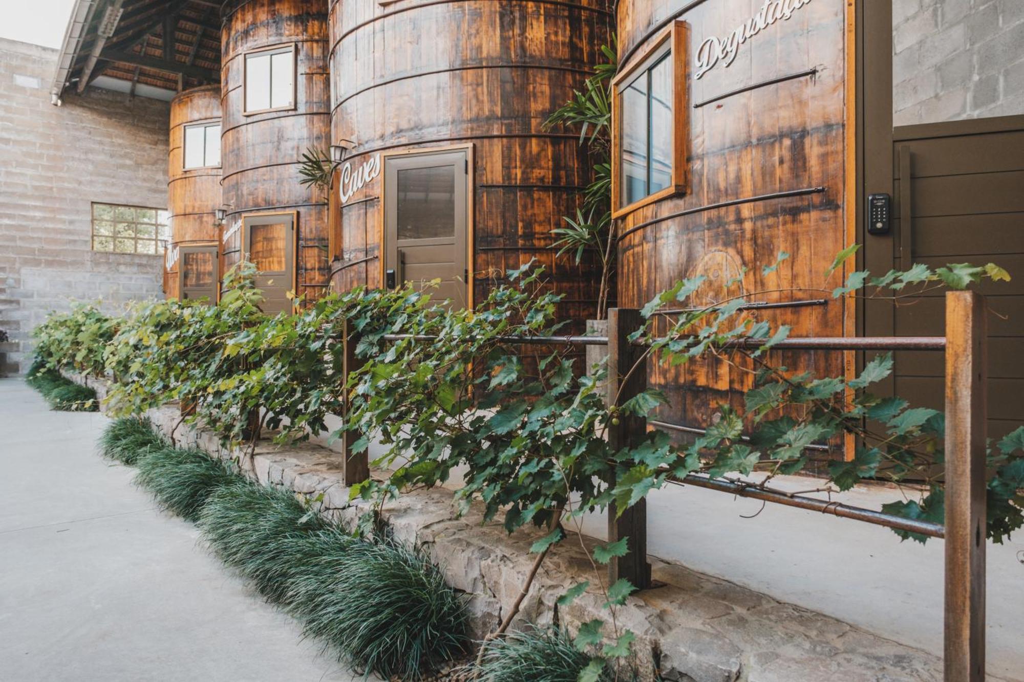 Villa Vinicolla Hospedagem Conceito Bento Goncalves Luaran gambar